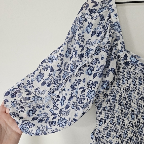 NWT Supernatural by Secret Mission blue floral puff sleeve dress size S - Picture 9 of 10